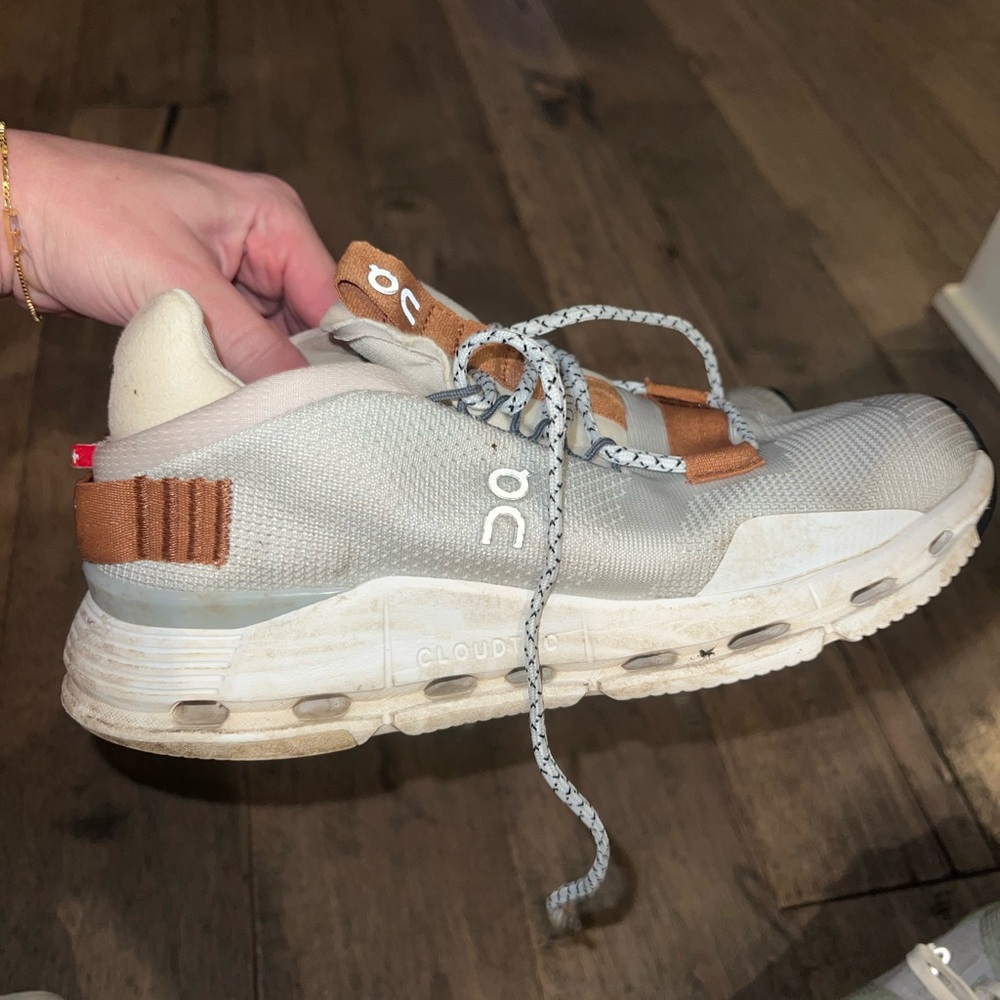 On Running Sneakers